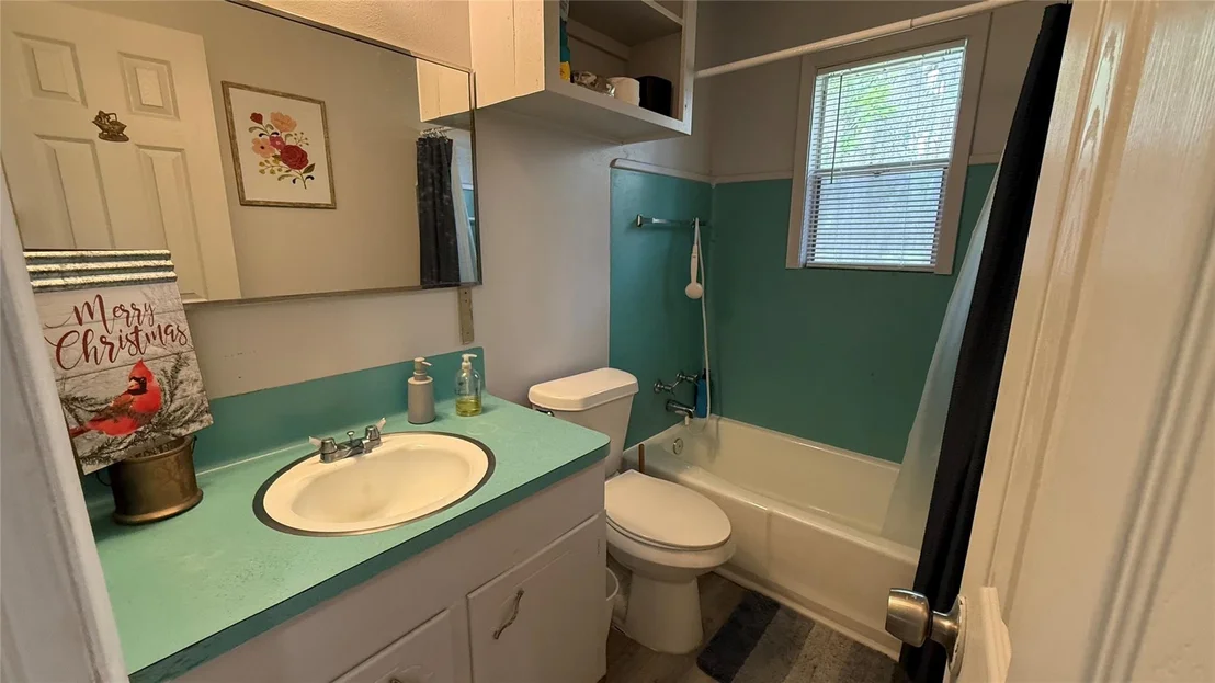 Photo of 215 Weldon