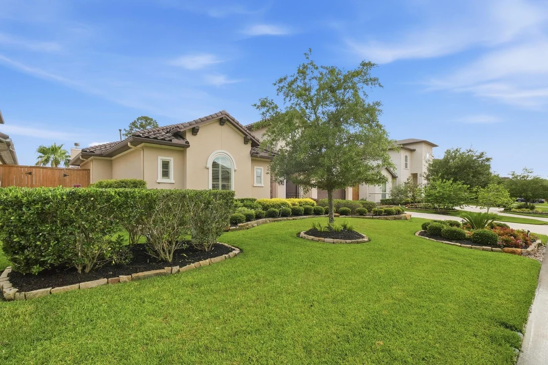 Photo of 5815 Stratton Woods Drive