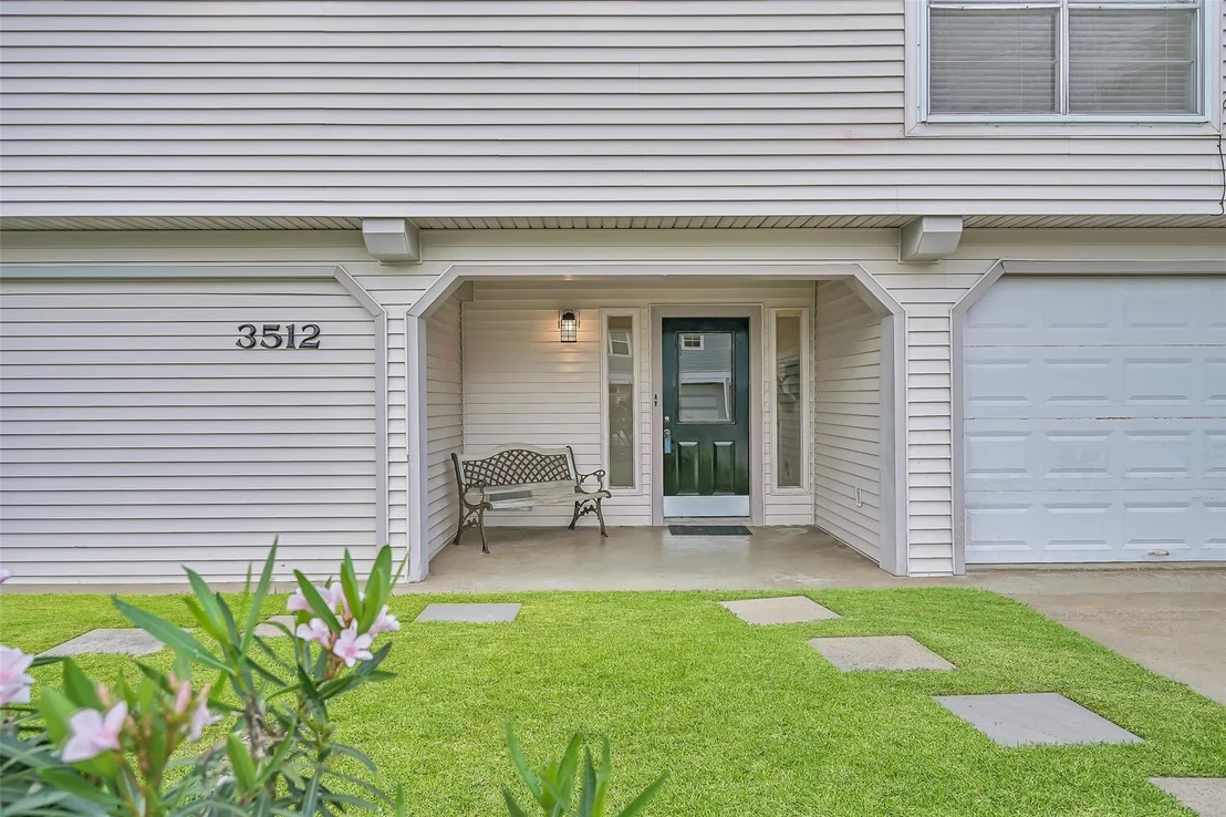 Photo of 3512 Muscatee Circle