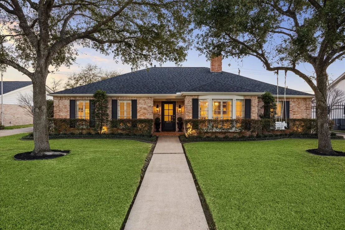 Photo of 7603 Windswept Lane