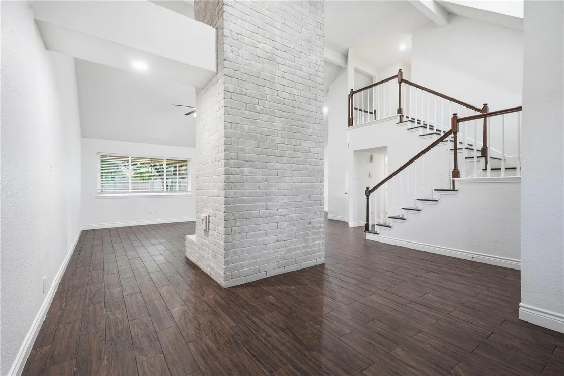 Photo of 2017 Eastwind Drive