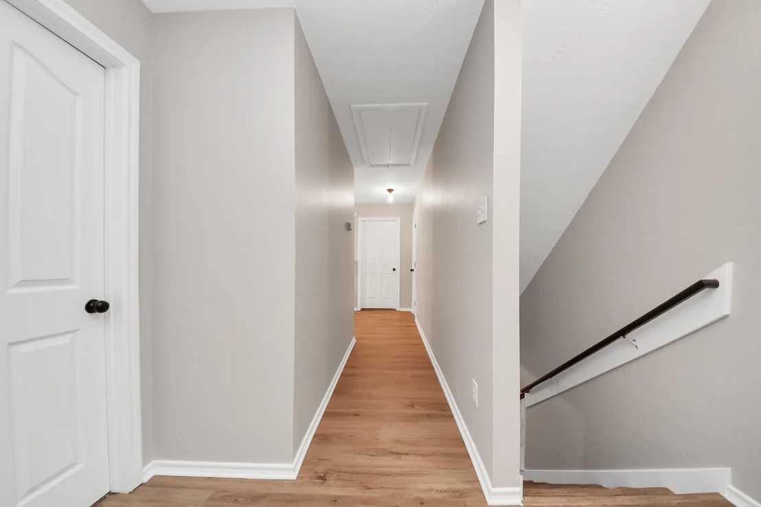 Photo of 1410 Long View Drive