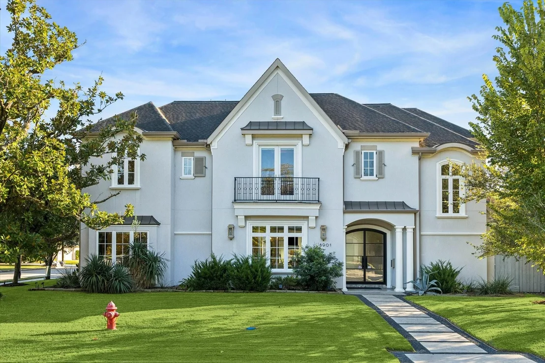Photo of 8901 Bace Drive