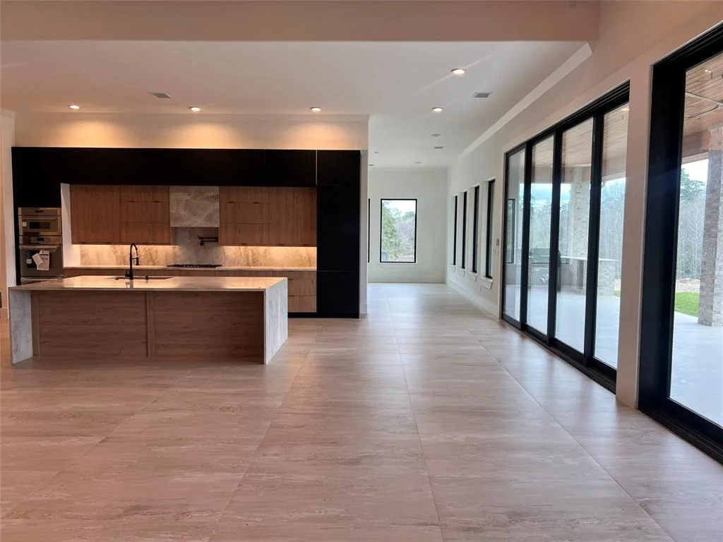 Photo of 25226 Melanie Pointe