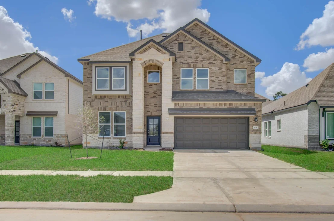 Photo of 1818 Applewood Court