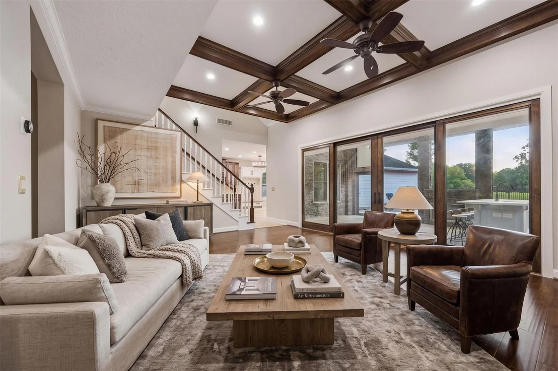 Photo of 3117 E Elm Circle