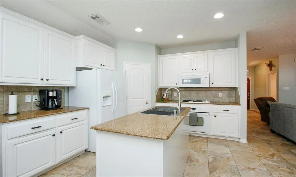 Photo of 10554 Parkside Drive