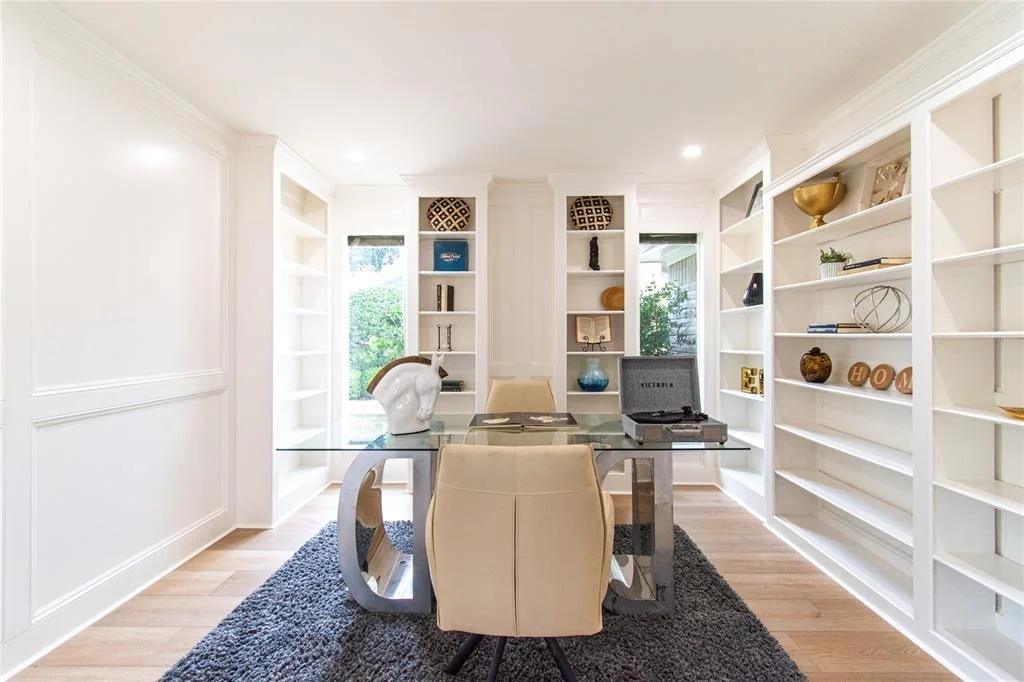 Photo of 2806 Fairway Drive