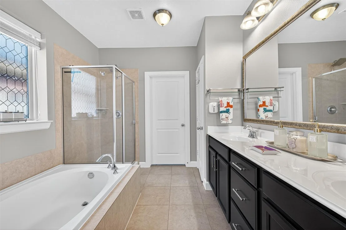 Photo of 18307 Pin Oak Bend Drive