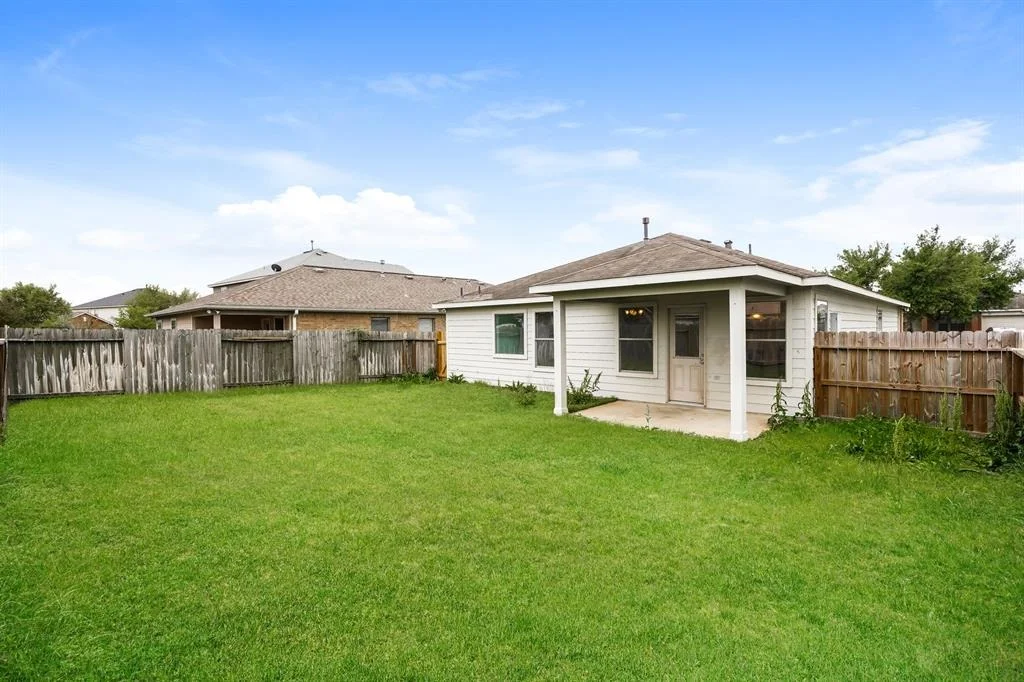 Photo of 2714 Roaring Oaks Lane