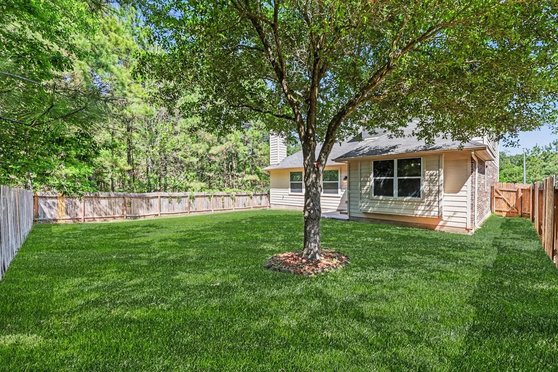 Photo of 4921 Summer Ridge Drive