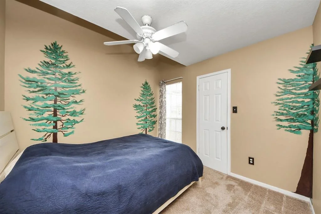 Photo of 2410 Lily Lane