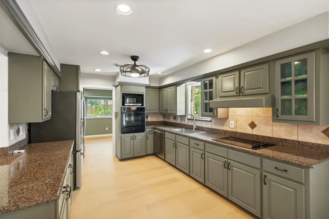 Photo of 5354 Dumfries Drive