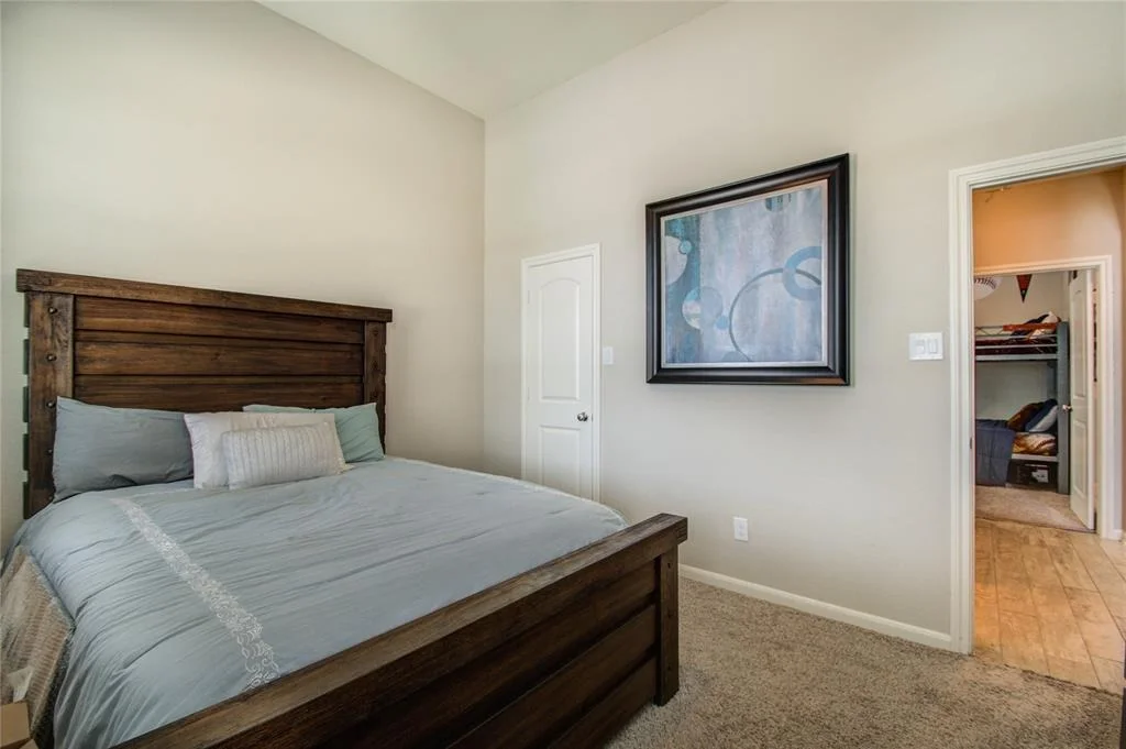 Photo of 9007 White Laurel Lane