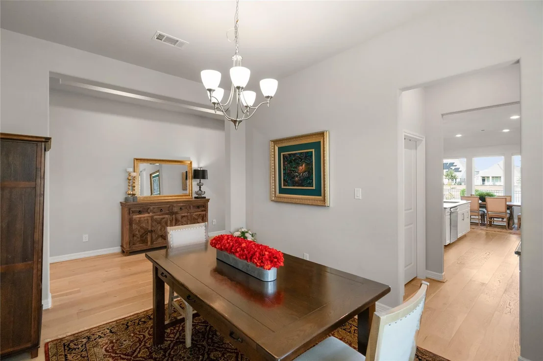 Photo of 24718 Tanoureen Drive
