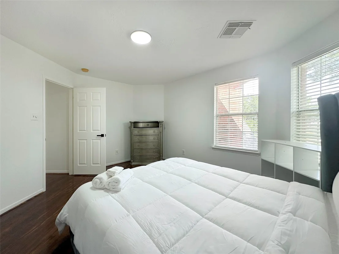 Photo of 12114 Saybrook Point Lane
