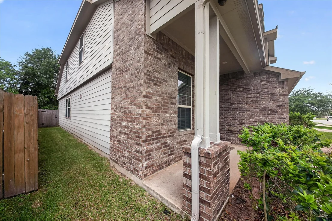 Photo of 2518 Cold River Drive