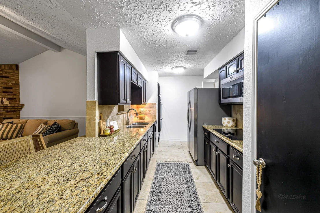 Photo of 214 Buckeye Drive