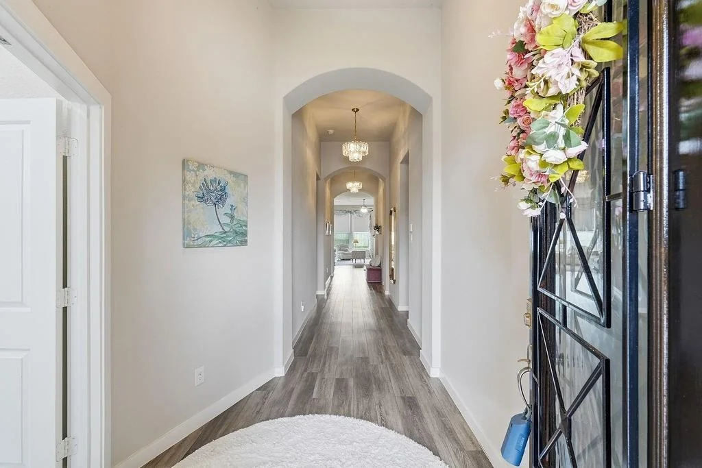 Photo of 4042 Shackleton Court
