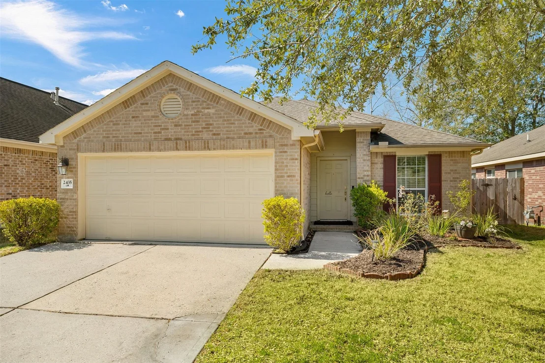 Photo of 2435 Colonial Springs Lane