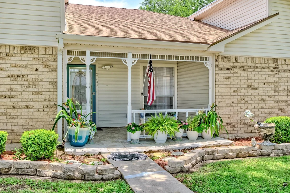 Photo of 2103 Avenue N