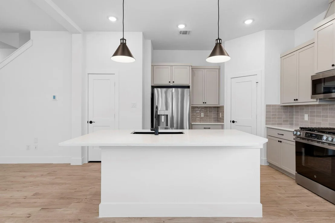 Photo of 2815 Brandon Bluff Bend