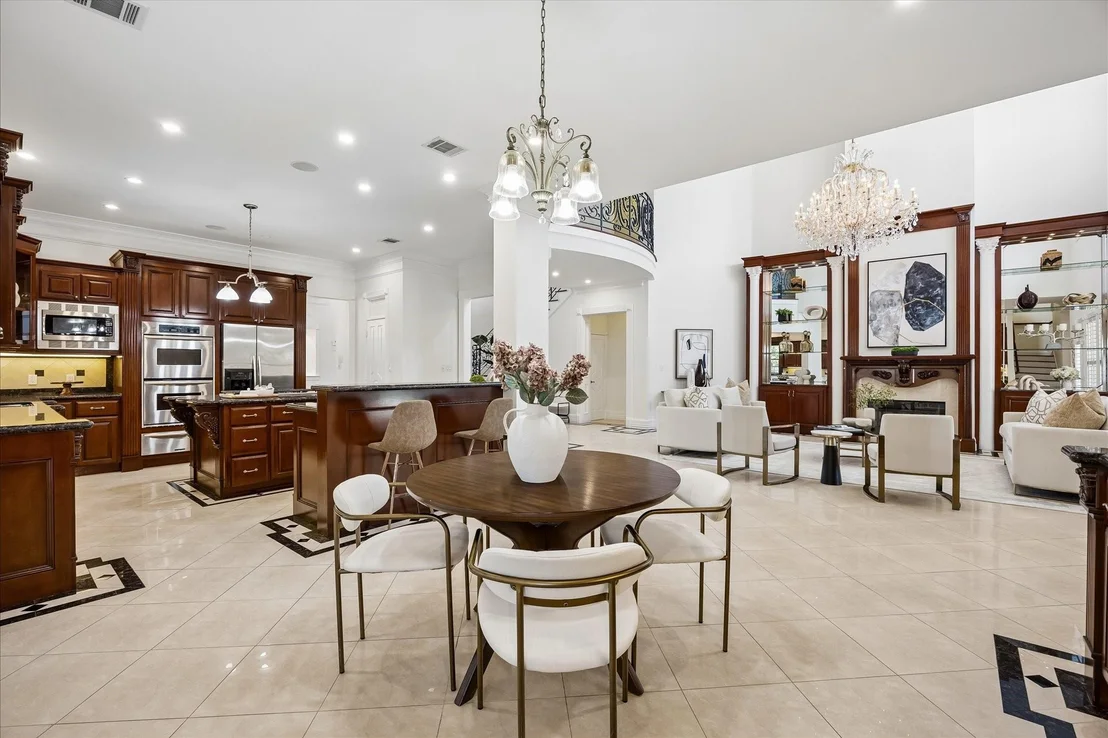 Photo of 9206 Westview Drive