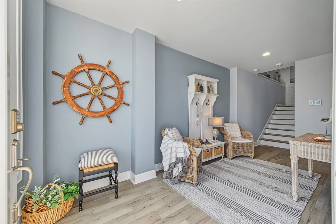 Photo of 2172 Marina Way
