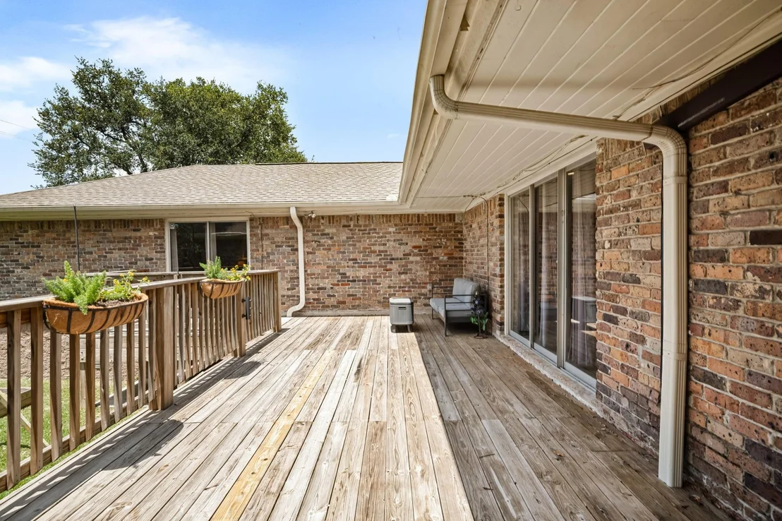 Photo of 4903 Heatherglen Drive