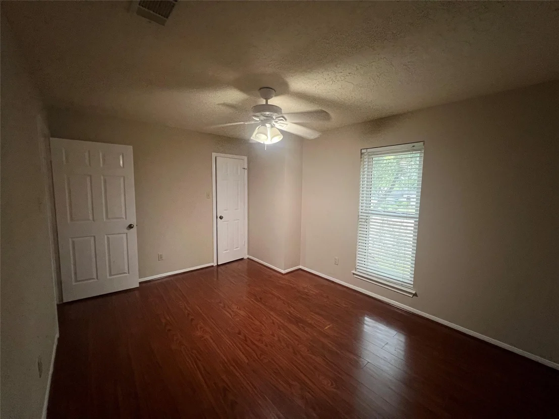 Photo of 6922 Addicks Clodine Road