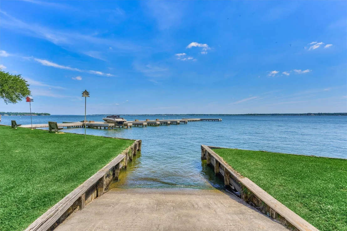 Photo of 4 Regency Point