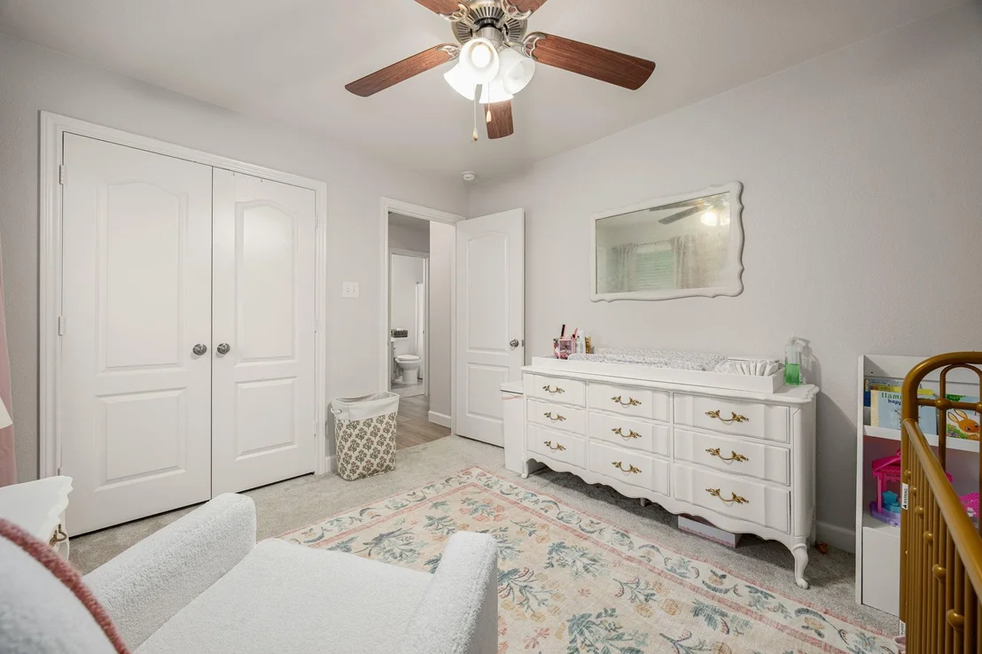 Photo of 922 Fife Drive