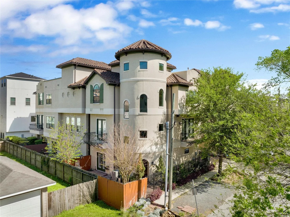 Photo of 1602 Fowler Street