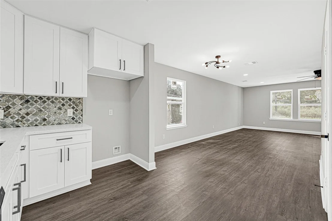 Photo of 6024 Jackson Ln