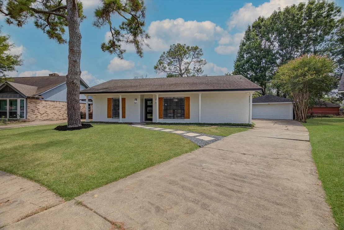 Photo of 5831 Birchmont Drive