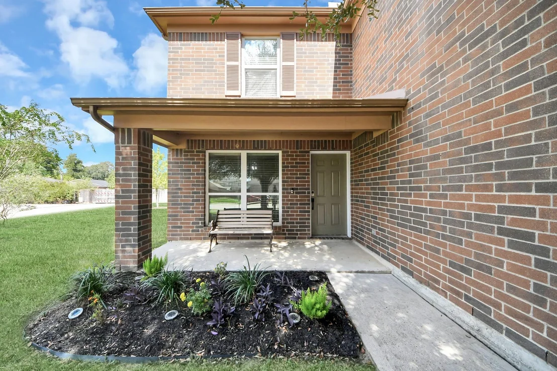 Photo of 15831 Sheldon Ridge Way