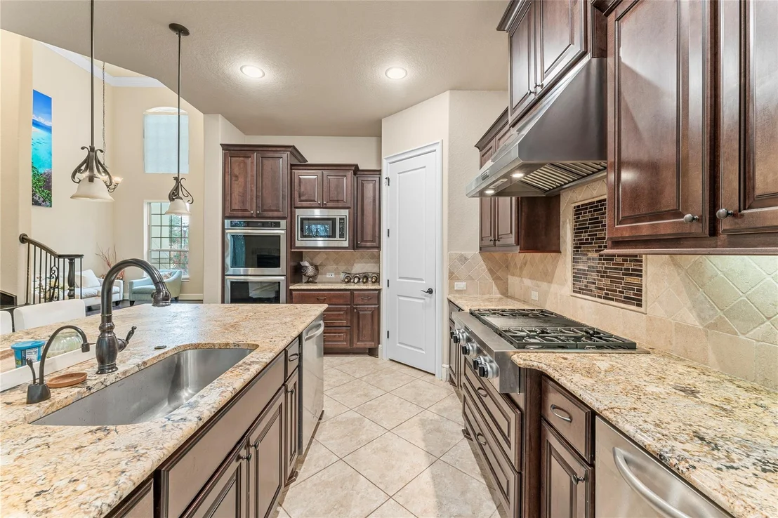 Photo of 15611 Lake Iris Drive