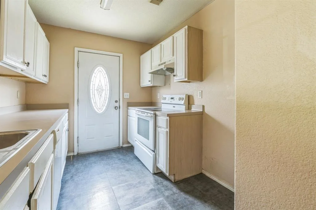 Photo of 8230 Grand Bend