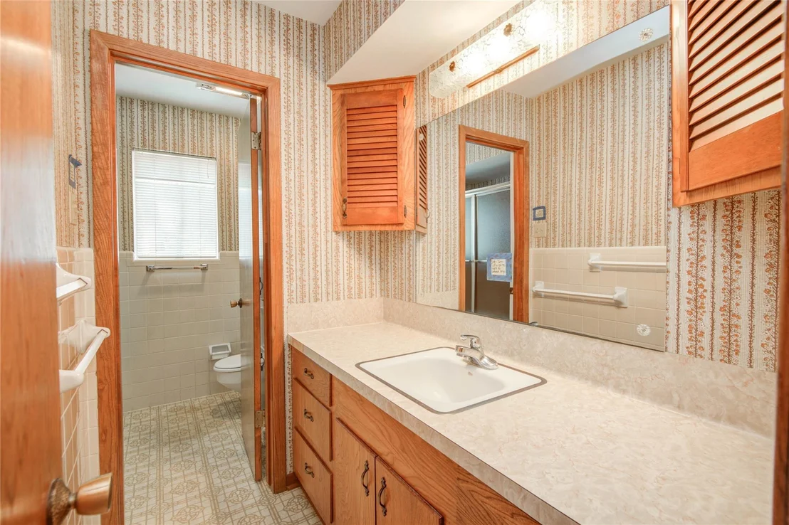 Photo of 114 Post Oak Road