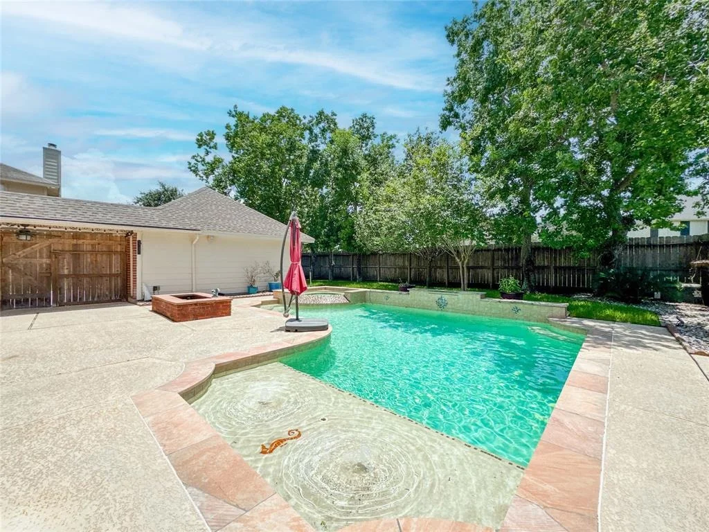 Photo of 3713 Pinehurst Drive