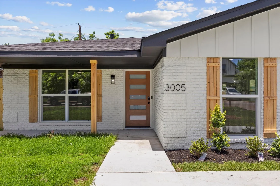 Photo of 3005 Barberry Drive