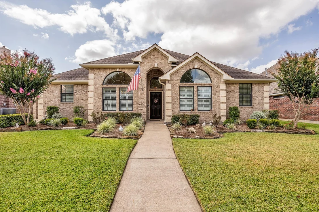 Photo of 1813 Mesa Verde Drive