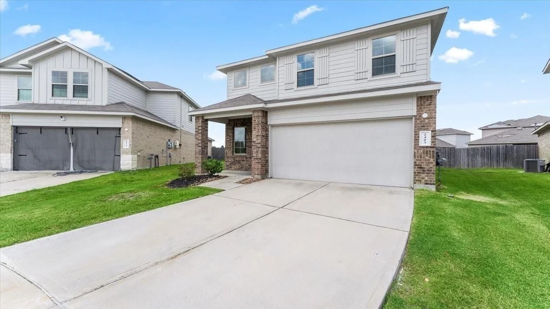 Photo of 2403 Heeney Park Lane