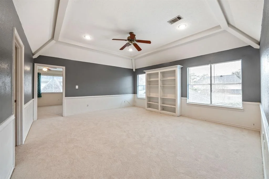 Photo of 942 Montview Drive