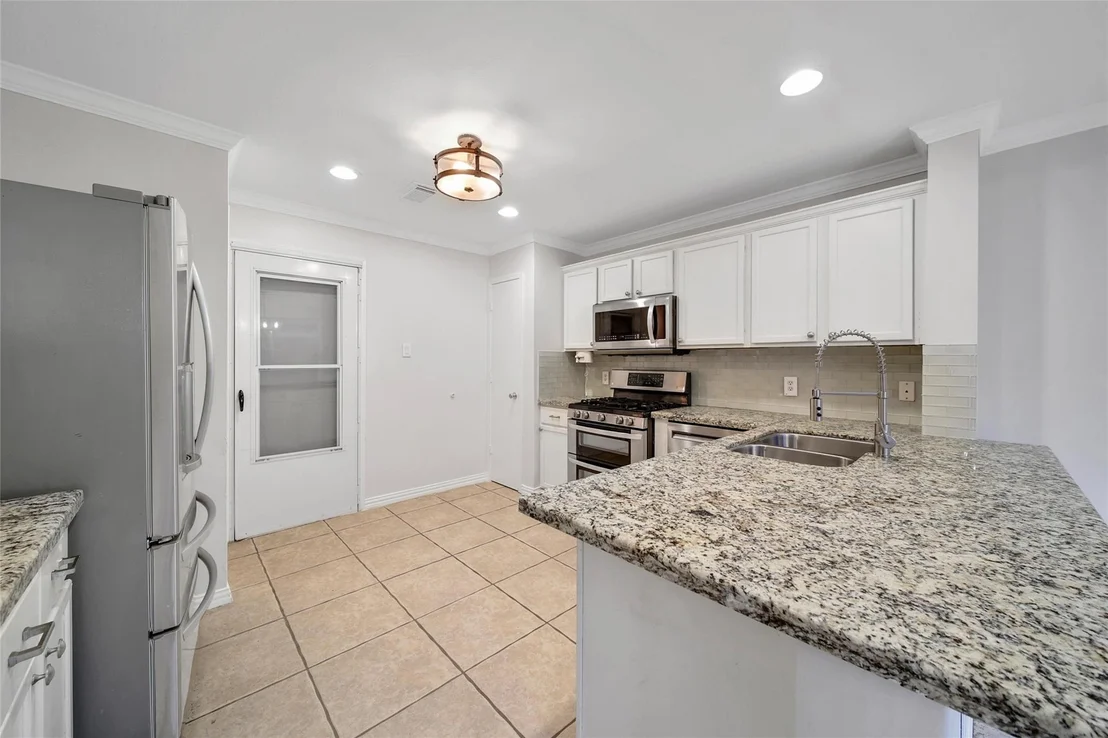 Photo of 19502 Sandy Stream Court