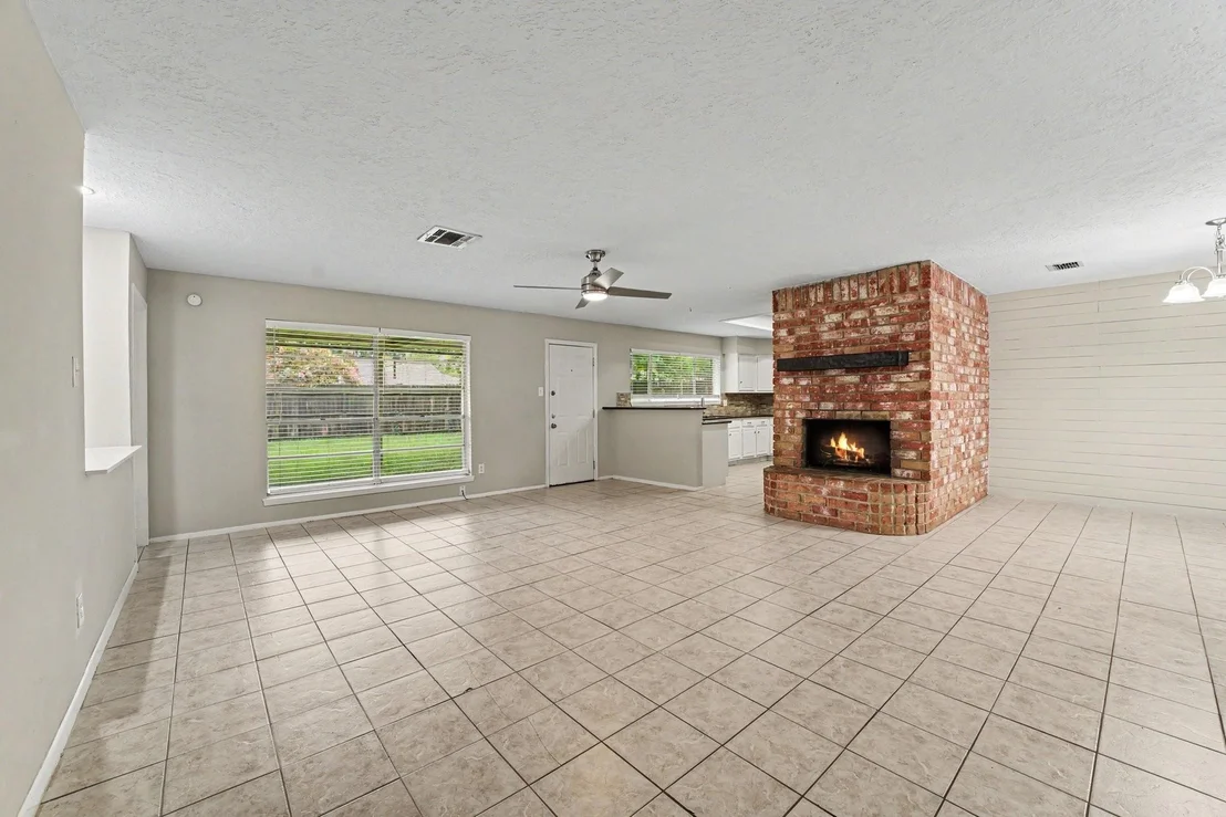 Photo of 419 Pickford Drive