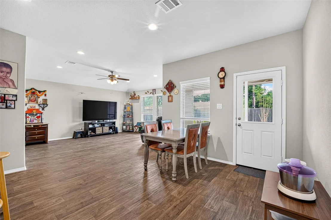 Photo of 3210 Specklebelly Drive Drive