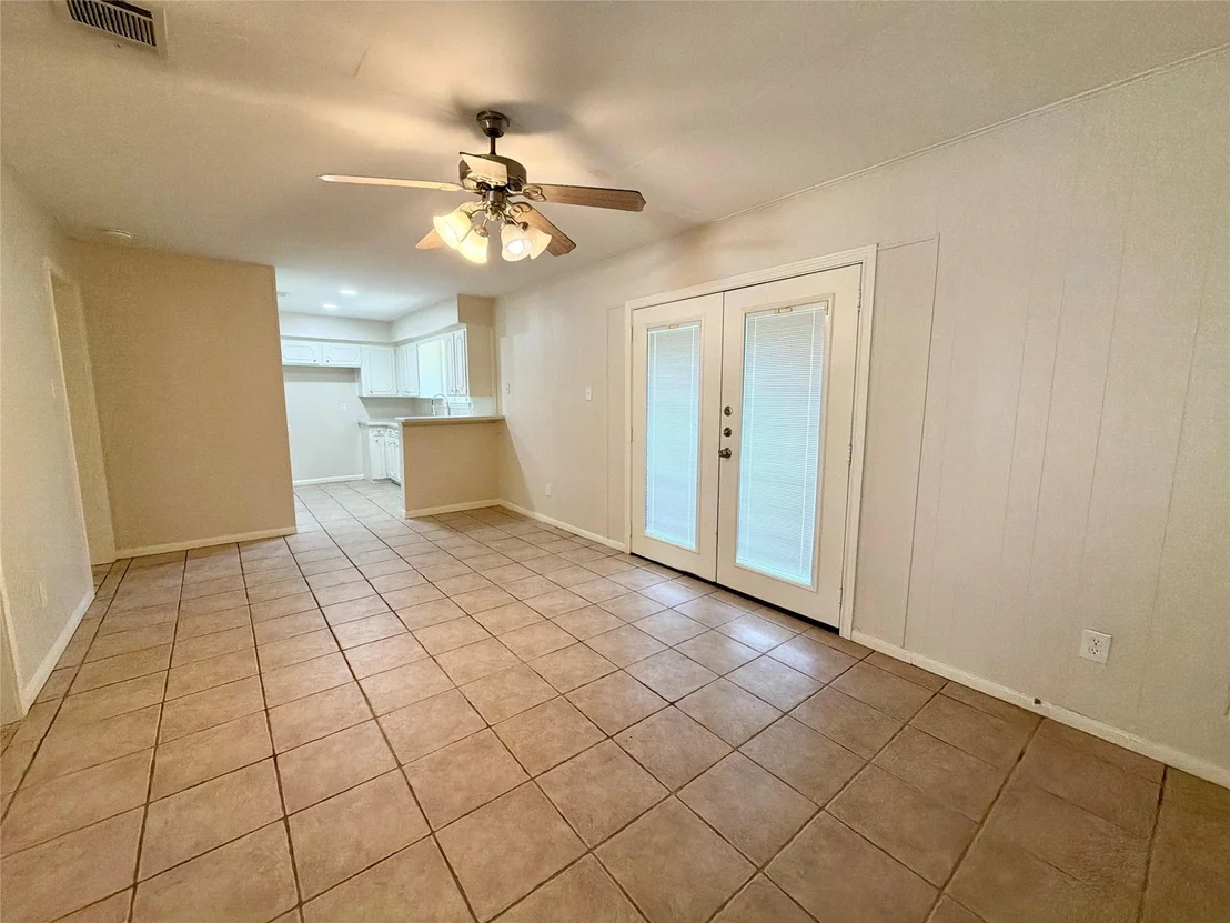 Photo of 3427 Dovie Drive