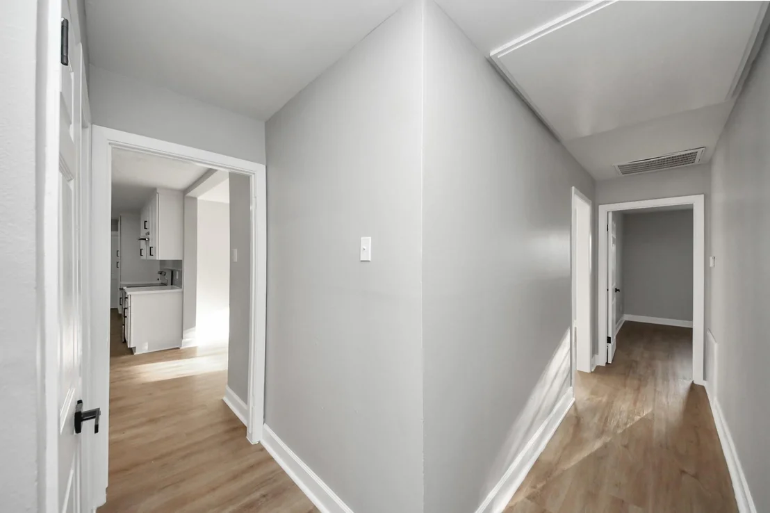 Photo of 1812 Locklaine Drive