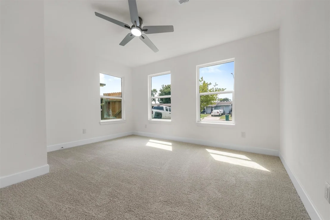 Photo of 1106 W Thomas Avenue